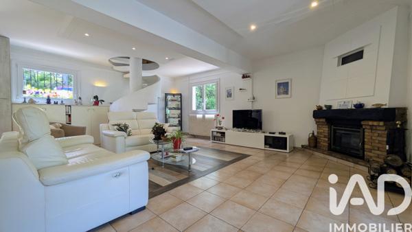 Maison à vendre 6 pièces 193 m² Peymeinade