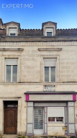 Tocane-Saint-Apre (24350) SPÉCIAL INVESTISSEUR une maison de deux appartements 63 m² et 26 m² centre-ville ,Revenu locatif total : 11 76