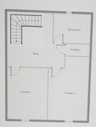 Tocane-Saint-Apre (24350) SPÉCIAL INVESTISSEUR une maison de deux appartements 63 m² et 26 m² centre-ville ,Revenu locatif total : 11 76