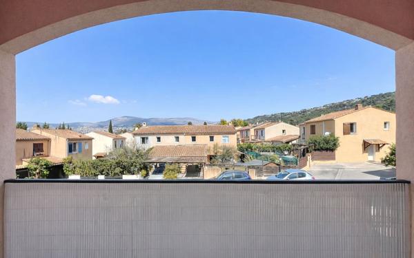 Appartement à vendre    1 pièce •  Mouans-Sartoux