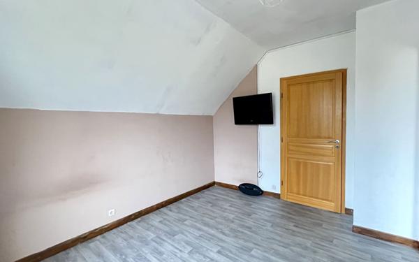 Maison à vendre    5 pièces •  La Broque
