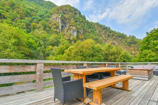 Vente 
Saint Pierre De Belleville