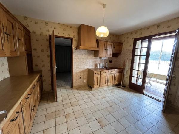 Maison à vendre |  Roullet-Saint-Estèphe |  5 pièces | 90 m²
