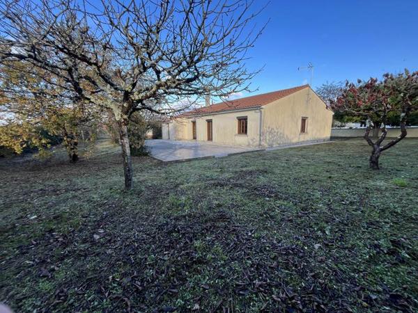 Maison à vendre |  Roullet-Saint-Estèphe |  5 pièces | 90 m²