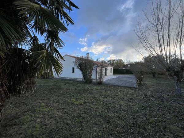 Maison à vendre |  Roullet-Saint-Estèphe |  5 pièces | 90 m²