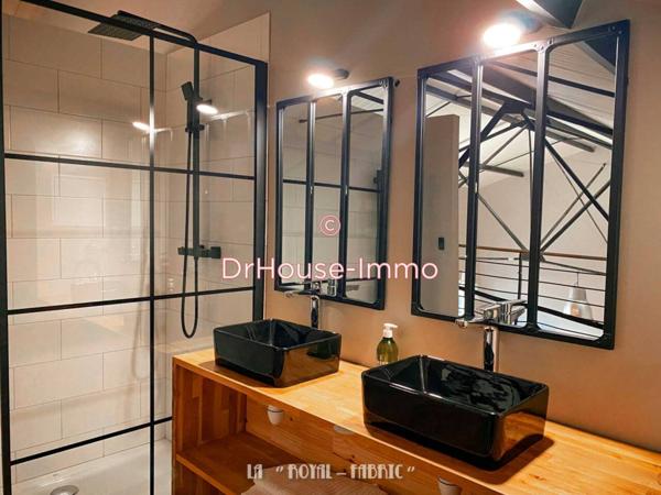 Loft / Atelier à louer 4 pièces de 120 m²