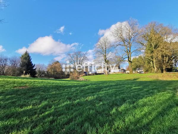 Maison
         7 pièces
        - 170 m² 298 000 € *