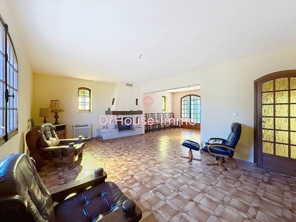 Maison à vendre 9 pièces de 196 m²