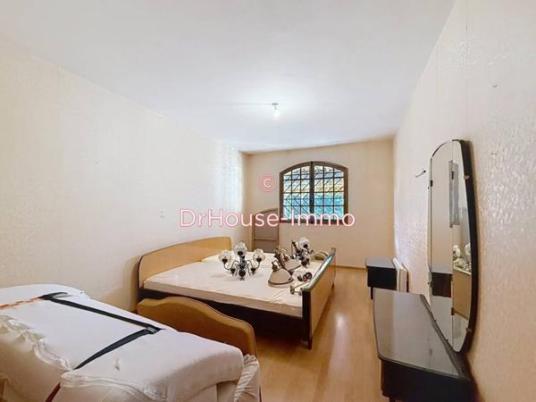 Maison à vendre 9 pièces de 196 m²