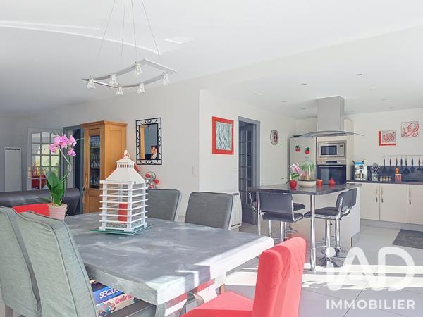 Maison à vendre 6 pièces 155 m² Pontault-Combault