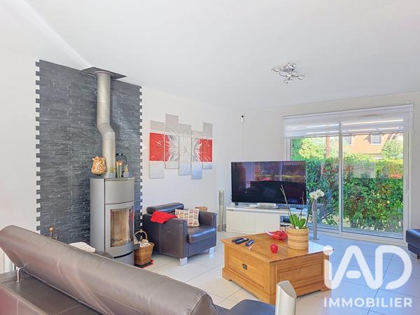 Maison à vendre 6 pièces 155 m² Pontault-Combault