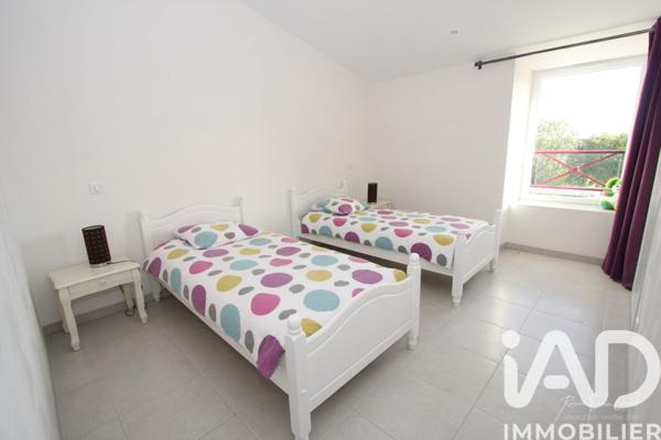 Maison à vendre 13 pièces 251 m² Le Poiré-sur-Vie