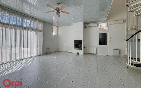 Maison à vendre    5 pièces •  Prades