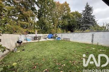 Maison à vendre 6 pièces 113 m² Savigny-le-Temple