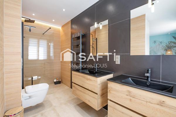 Maison 2 Chambres + Suite, Garage Double, au calme