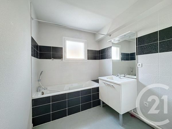 Appartement F3 à vendre  3 pièces - 60,98 m2 SENE - 56