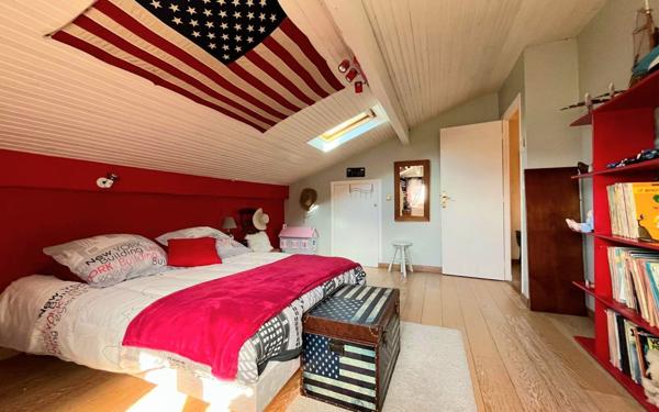 Maison à vendre    6 pièces •  Saint-Martin-de-Seignanx