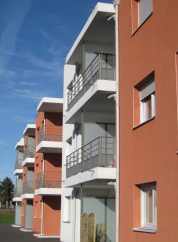 INVESTISSEMENT LOCATIF – YZEURE – Résidence Séniors Obeo Les Jardins du Danube*** - 7.29% de rentabilité