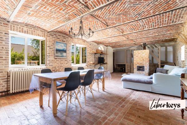COMINES - FERME AU CARRÉ RÉNOVÉE - 2 GÎTES - GRANGES