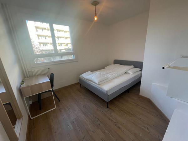 A LOUER - AIX EN PROVENCE - CHAMBRE EN COLOCATION 