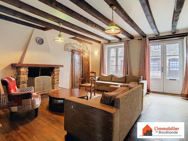Belle maison de bourg au coeur de Paimpont à louer