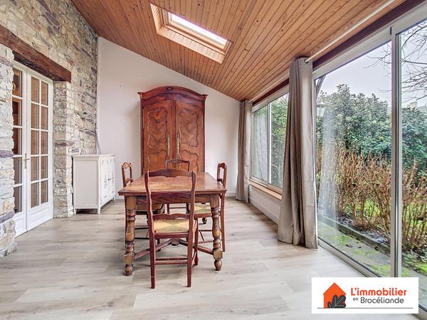 Belle maison de bourg au coeur de Paimpont à louer