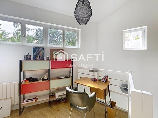 maison loft 3 niveaux, beaux volumes, quartier prisé