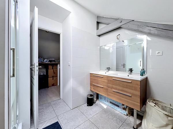Maison familiale 5 chambres DPE D