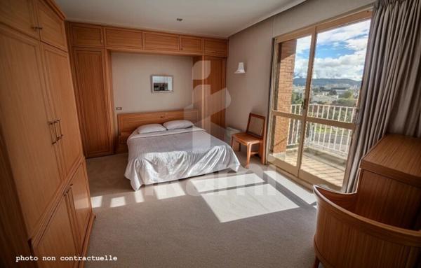 Grand appartement avec vue imprenable