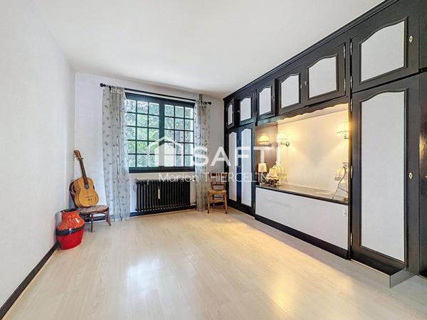 Belle maison familiale de 120m² environ située dans un quartier résidentiel calme