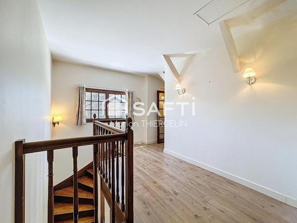 Belle maison familiale de 120m² environ située dans un quartier résidentiel calme