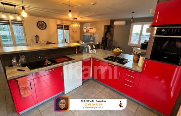 Maison familiale avec piscine et grand jardin