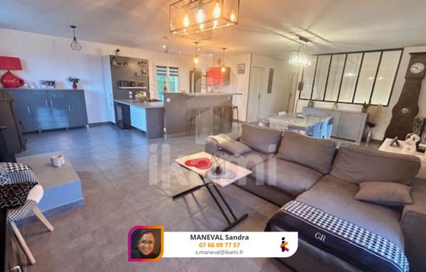 Maison familiale avec piscine et grand jardin