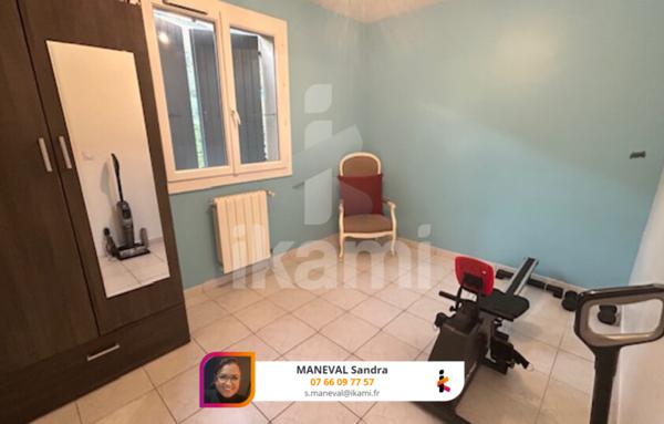 Maison familiale avec piscine et grand jardin