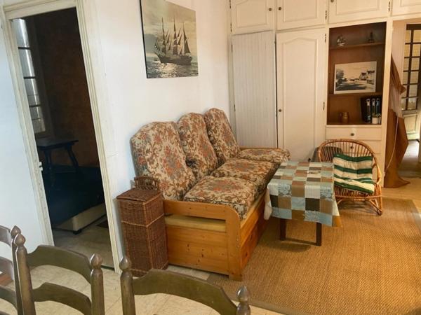 LA FAUTE SUR MER RUE PIETONNE A 200M DE LA PLAGE RARISSIME MAISON DE 1906 2 CHAMBRES BOURREE DE CHARME