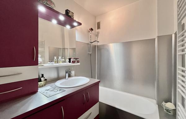 EXCLUSIVITE - Appartement T3 de 68,11 m2 - secteur Annecy-le-Vieux Nord