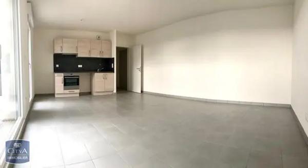 Appartement à louer 3 pièces 67.3m² Brumath (67170)