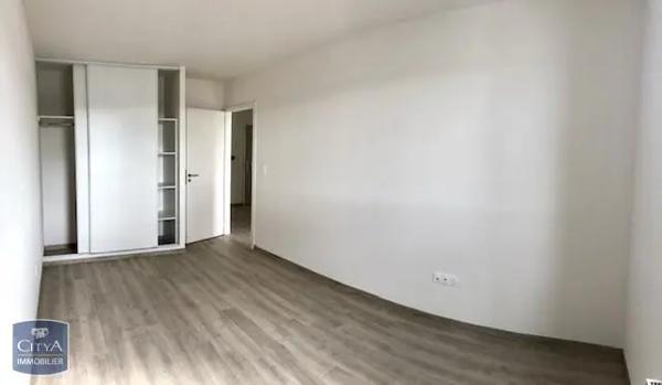 Appartement à louer 3 pièces 67.3m² Brumath (67170)