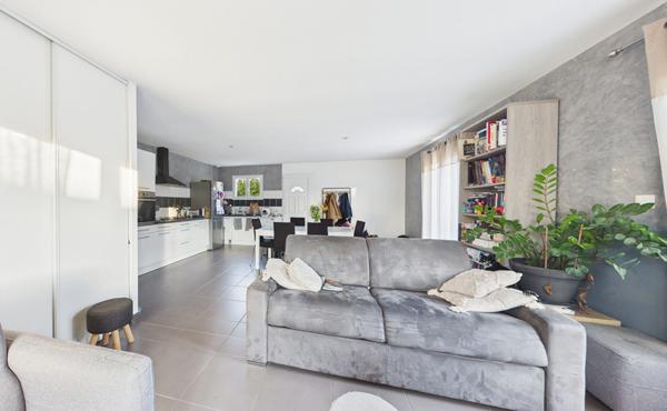 Maison Valence 5 pièce(s) 81.7 m2