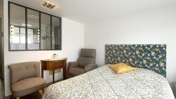 Coeur de ville, belle maison familliale contemporaine , avec une cuisine de rêve !