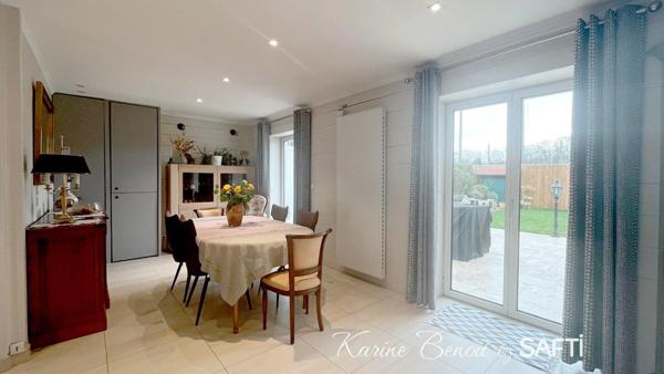 Coeur de ville, belle maison familliale contemporaine , avec une cuisine de rêve !