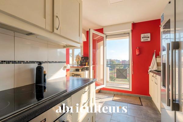 Dernier étage avec extérieur Appartement modulable ISSY-LES-MOULINEAUX