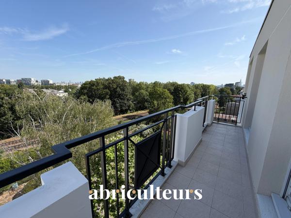 Dernier étage avec extérieur Appartement modulable ISSY-LES-MOULINEAUX