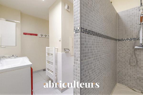 Dernier étage avec extérieur Appartement modulable ISSY-LES-MOULINEAUX