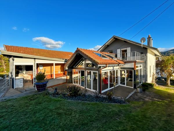 Maison familiale avec piscine à GERARDMER (88)