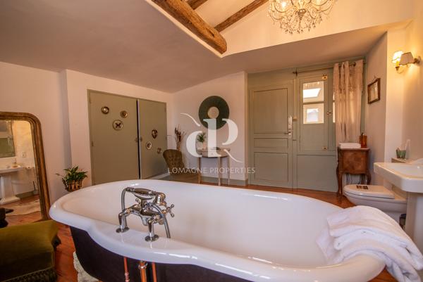 Condom (32100) Un Bijou qui dépasse l'imagination !