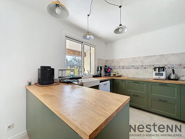 Maison T4 115 m2 rénovée avec vue dégagée et environnement exceptionnel - Pourrières