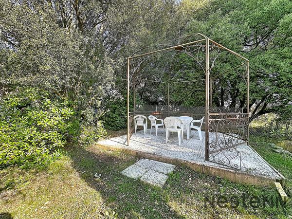 Maison T4 115 m2 rénovée avec vue dégagée et environnement exceptionnel - Pourrières