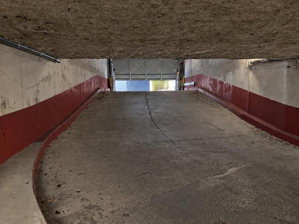 PLACE DE PARKING 15 M² – SOUS-SOL SÉCURISÉ – LE PLESSIS ROBINSON - NOUVELLE CITÉ-JARDIN