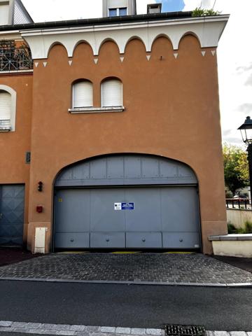 PLACE DE PARKING 15 M² – SOUS-SOL SÉCURISÉ – LE PLESSIS ROBINSON - NOUVELLE CITÉ-JARDIN